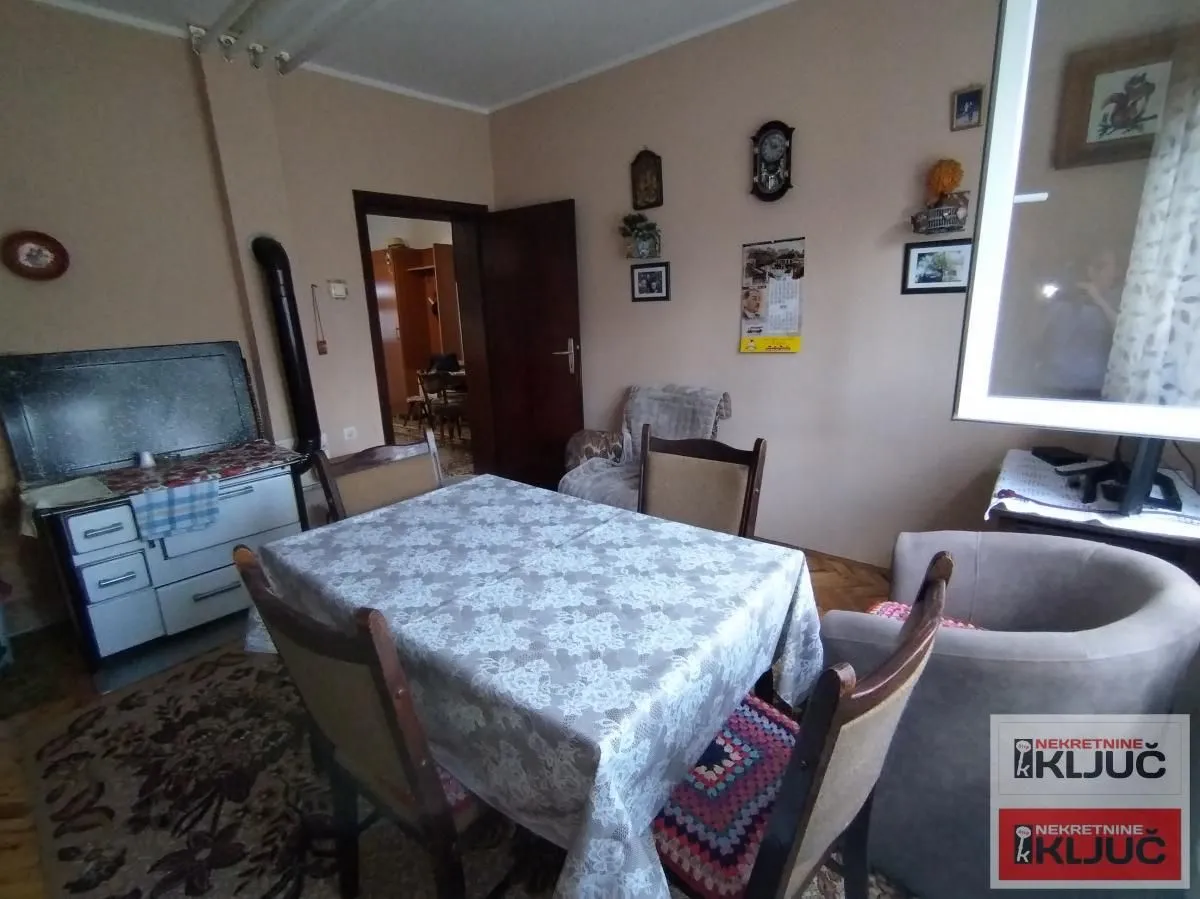 Prodaja, kuća, 148m², Futog, Novi Sad Sve Podlokacije