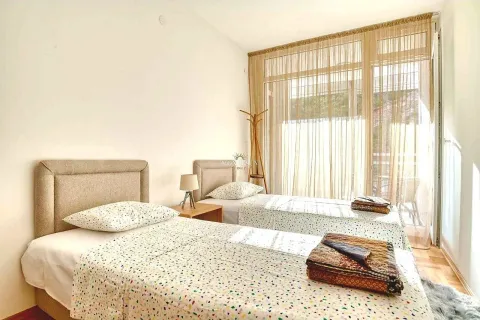 Rent, two bedroom apartment, 72m², Dubovica, Budva - image 7