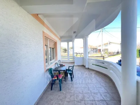 Rent, two bedroom apartment, 120m², Gornja Gorica, Podgorica - image 11