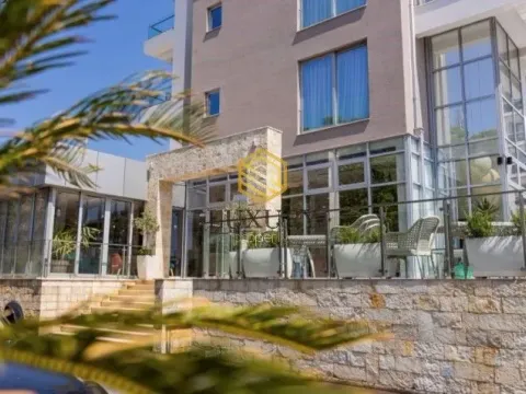 Izdavanje, ugostiteljski objekat, 2000m², Sutomore, Bar - image 14