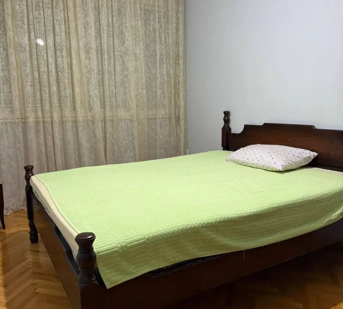 Izdavanje, dvosoban stan, 56m², Gintaš, Podgorica