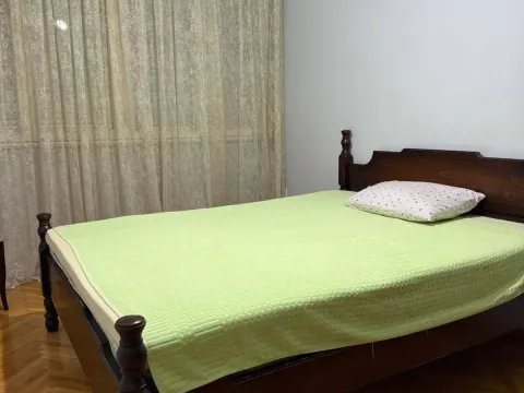 Izdavanje, dvosoban stan, 56m², Gintaš, Podgorica - image 8