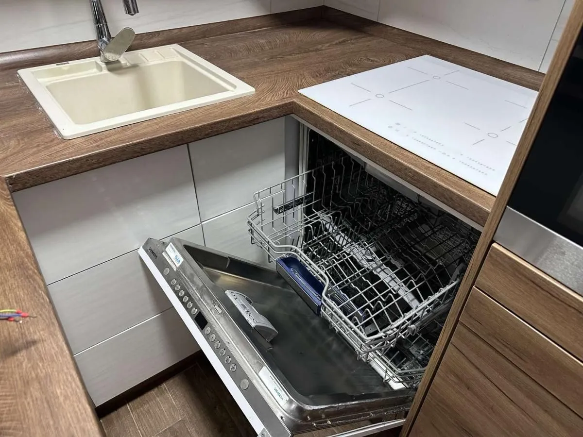 Prodaja, dvosoban stan, 44m², Centar, Novi Sad