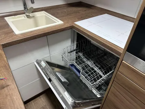 Prodaja, dvosoban stan, 44m², Centar, Novi Sad - image 5