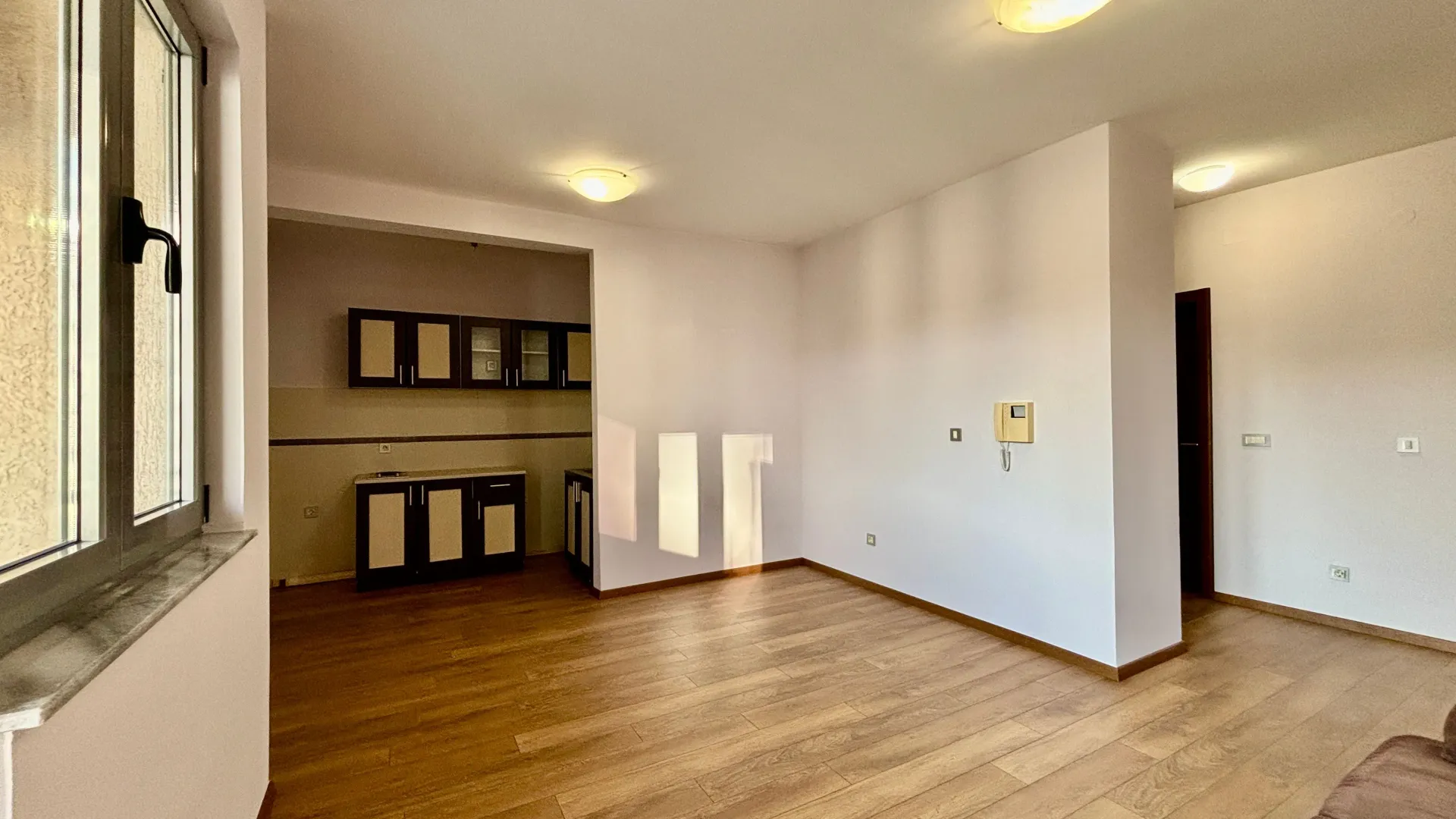 Sale, studio apartment, 36m², Centar, Budva