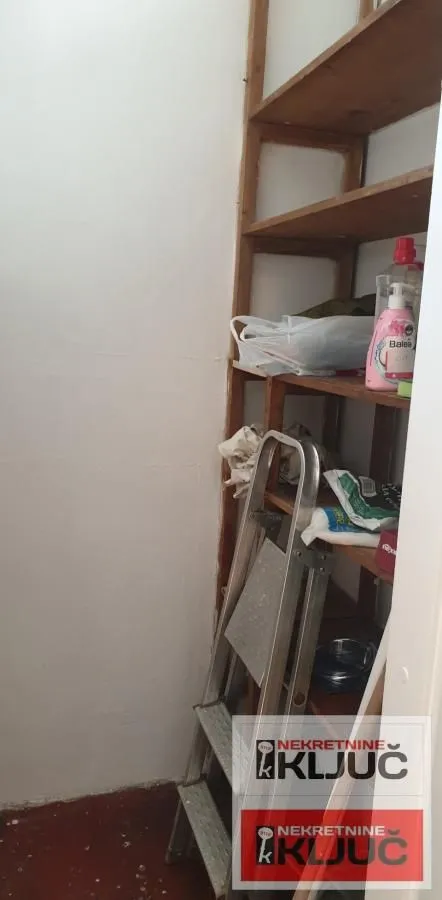 Izdavanje, jednosoban stan, 50m², Bulevar Oslobodjenja, Novi Sad Sve Podlokacije