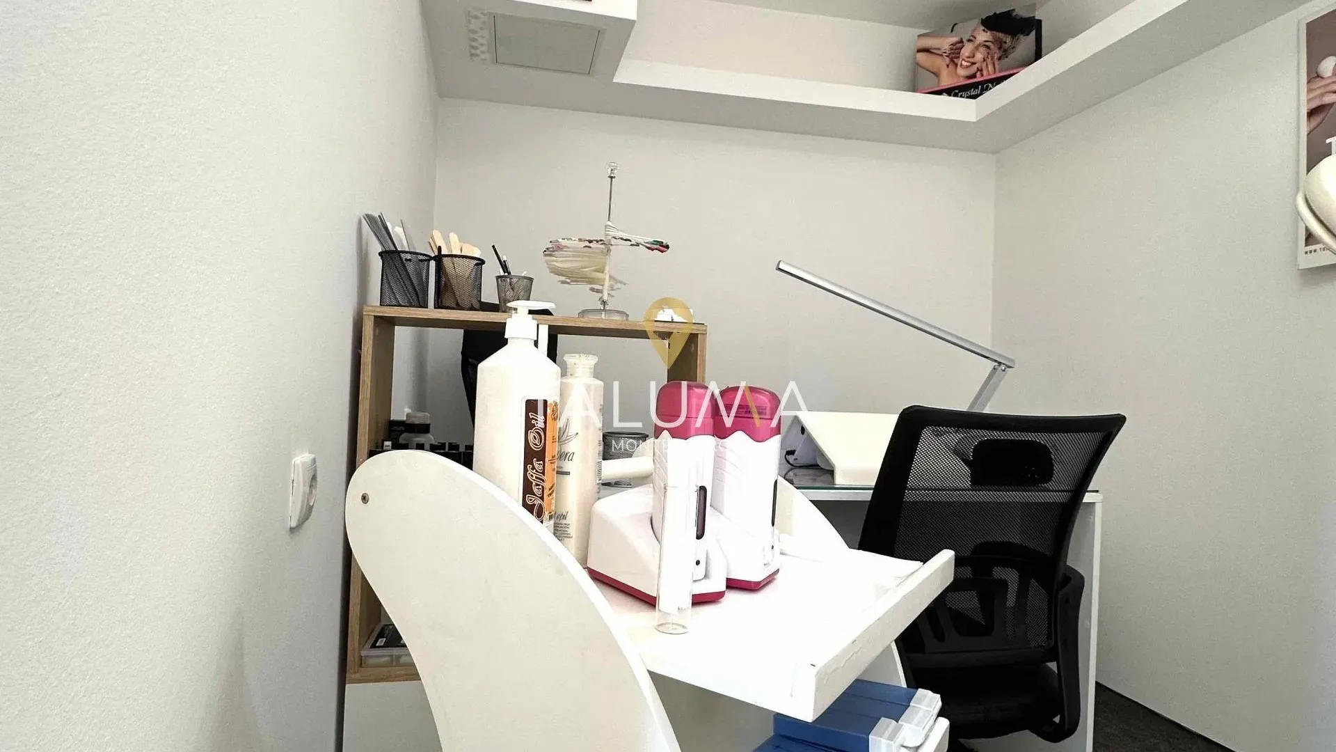 Rent, office space, 12m², Drač, Podgorica
