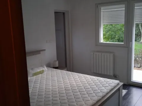 Izdavanje, kuća, 150m², Donja Lastva, Tivat - image 4