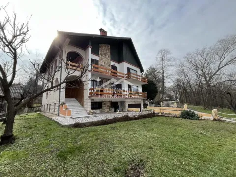 Prodaja, kuća, 564m², Centar, Smederevo - image 4