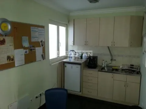 Prodaja, poslovni prostor, 370m², Lekino Brdo, Voždovac Sve Podlokacije - image 7