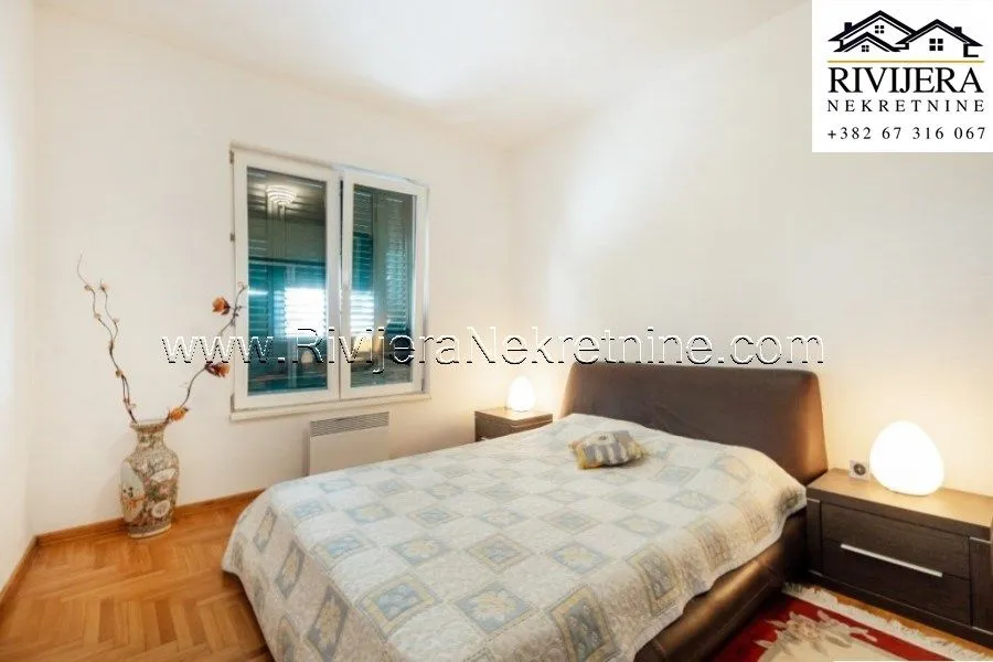 Prodaja, trosoban stan, 190m², Savina, Herceg Novi