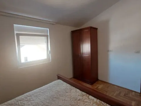 Izdavanje, jednosoban stan, 75m², Stari Aerodrom, Podgorica - image 7