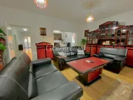 Prodaja, kuća, 540m², Jajinci, Voždovac Sve Podlokacije - image 1