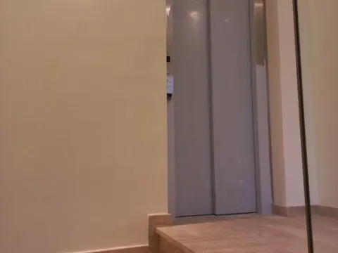 Izdavanje, četvorosoban stan, 174m², Savski Venac, Beograd - image 5