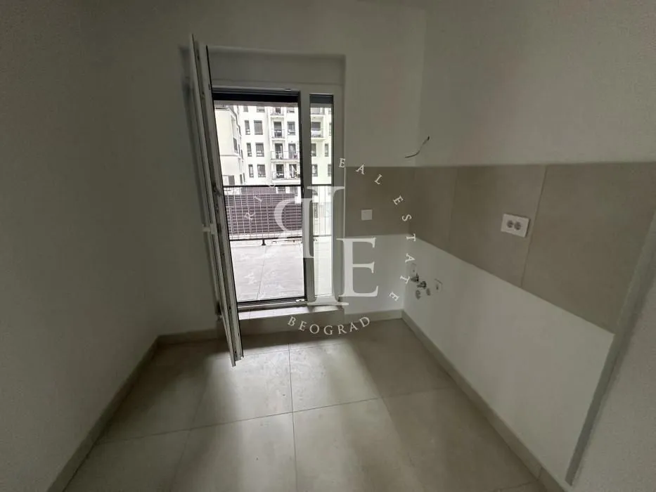 Prodaja, trosoban stan, 84m², Tošin bunar, Novi Beograd Sve Podlokacije
