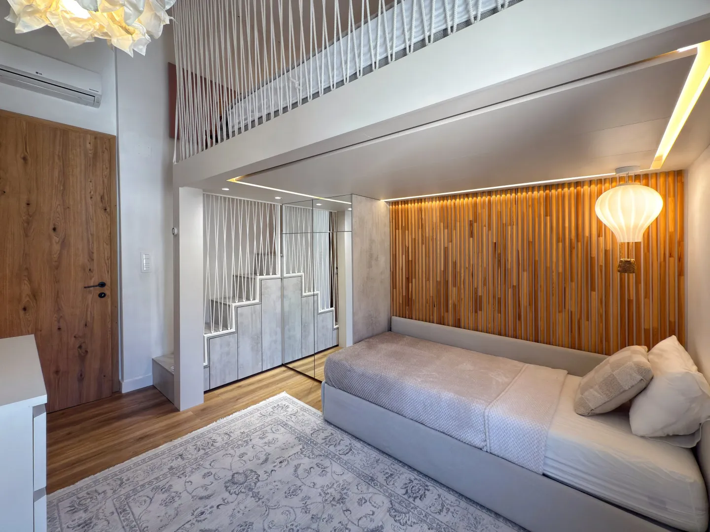 Rent, two bedroom apartment, 136m², Pržno, Budva