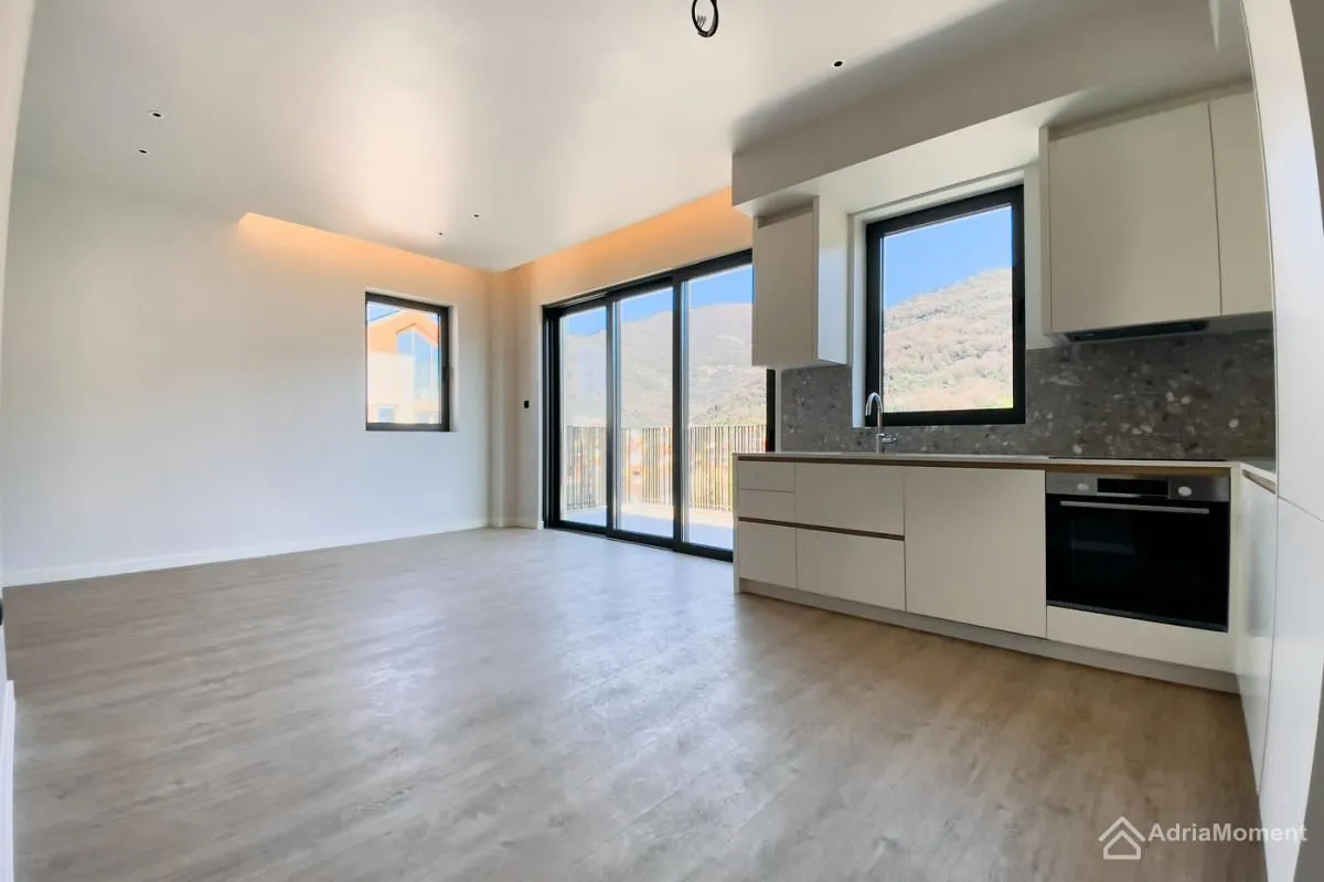 Sale, two bedroom apartment, 102m², Porto Montenegro, Tivat