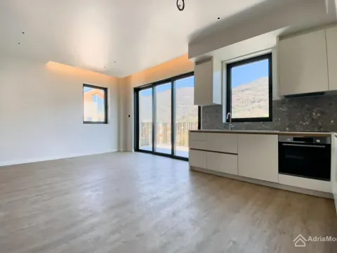 Prodaja, dvosoban stan, 102m², Porto Montenegro, Tivat - image 3