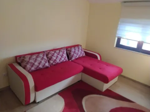 Izdavanje, trosoban stan, 75m², Autokomanda, Voždovac Sve Podlokacije - image 14