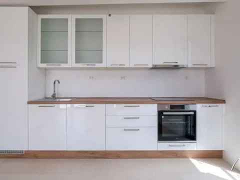 Prodaja, jednosoban stan, 50m², Centar, Tivat - image 30