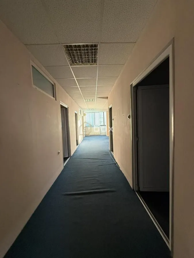 Izdavanje, poslovni prostor, 118m², Medijana, Niš