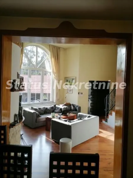 Sale, house, 860m², Banja Vrdnik, Irig