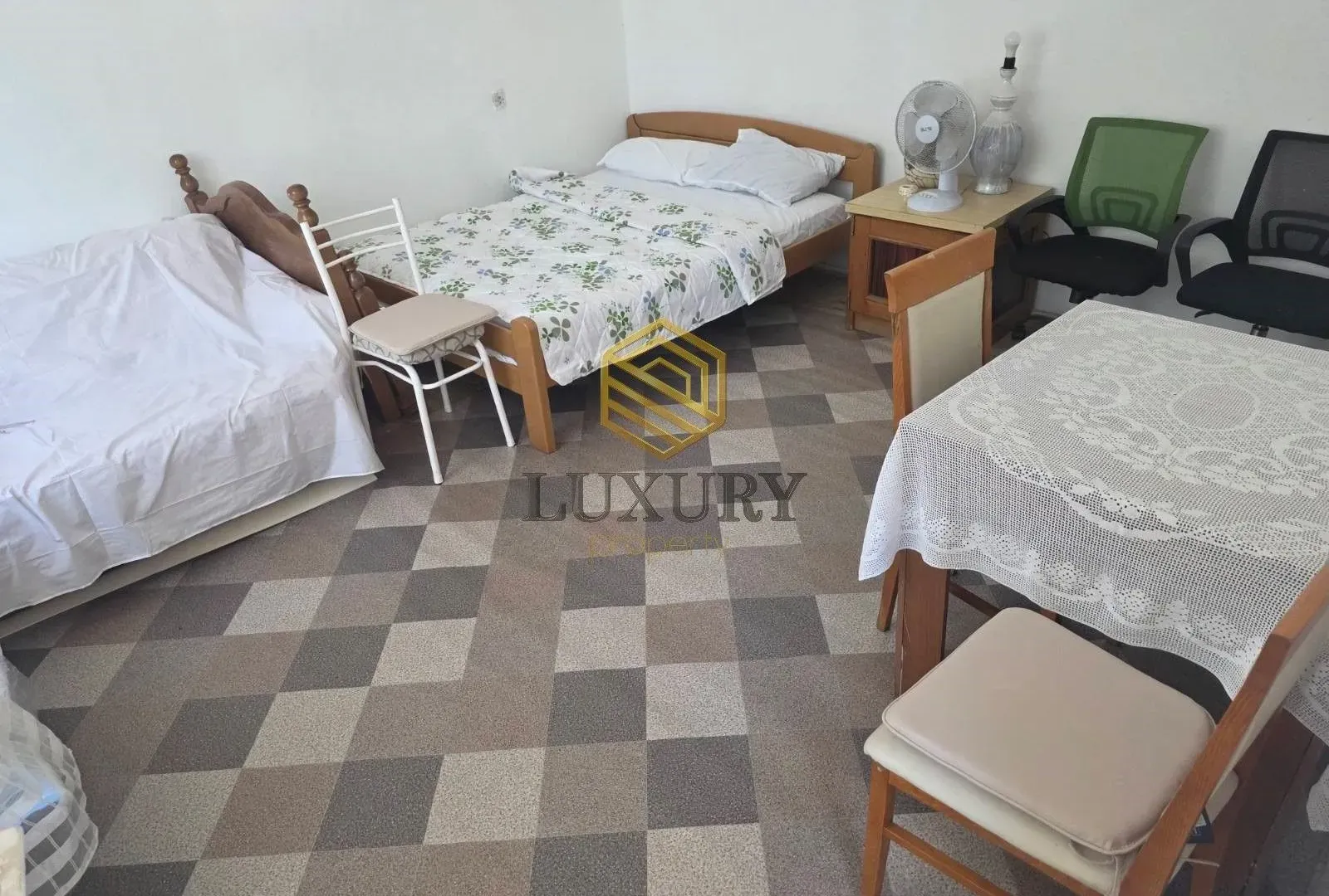 Rent, house, 70m², Momišići, Podgorica