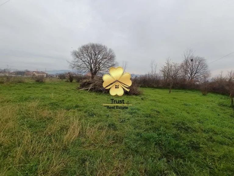 Prodaja, kuća, 500m², Donji Kokoti, Podgorica