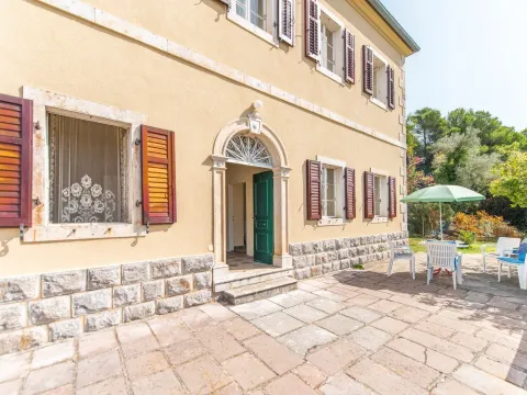 Sale, house, 350m², Bigova, Kotor - image 5