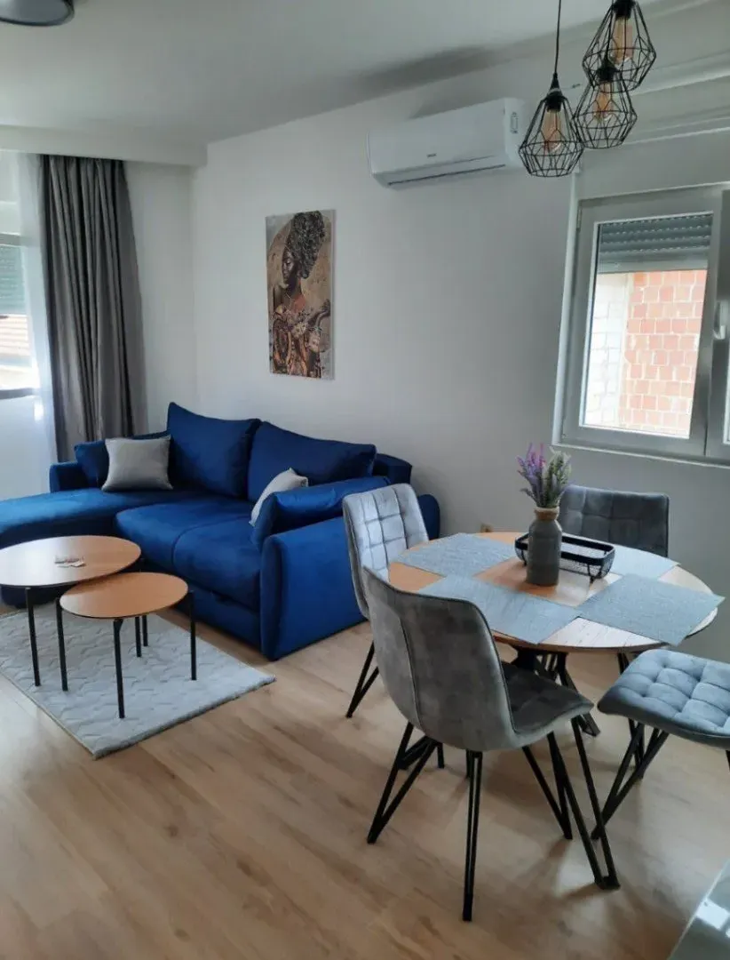 Izdavanje, jednosoban stan, 51m², Seljanovo, Tivat