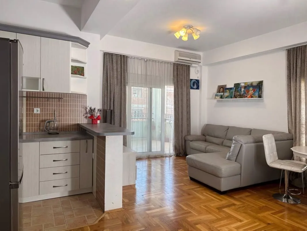Sale, two bedroom apartment, 72m², Podmaine, Budva
