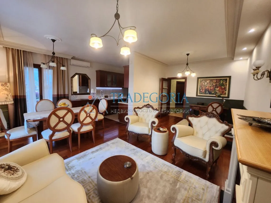 Prodaja, dvosoban stan, 104m², Bar, Crna Gora
