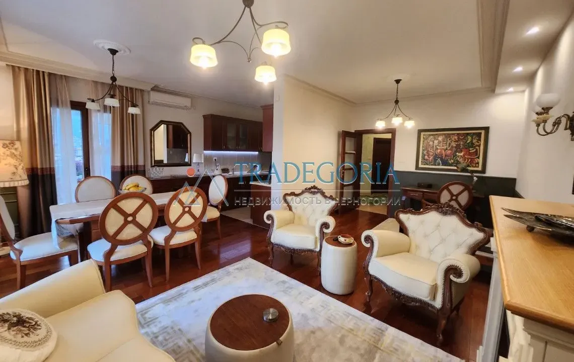 Prodaja, dvosoban stan, 104m², Bar, Crna Gora