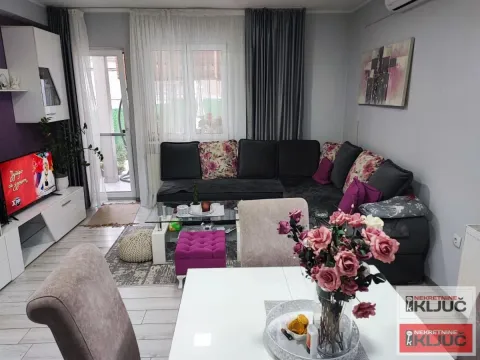 Sale, three bedroom apartment, 68m², Vidovdansko naselje, Novi Sad Sve Podlokacije - image 3
