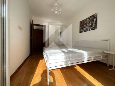 Izdavanje, jednosoban stan, 50m², City Kvart, Podgorica - image 8