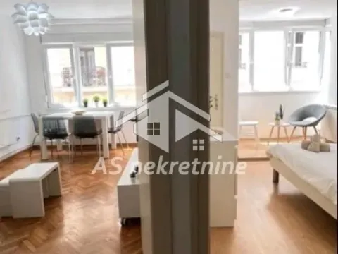 Izdavanje, trosoban stan, 80m², Stari Grad, Beograd - image 18