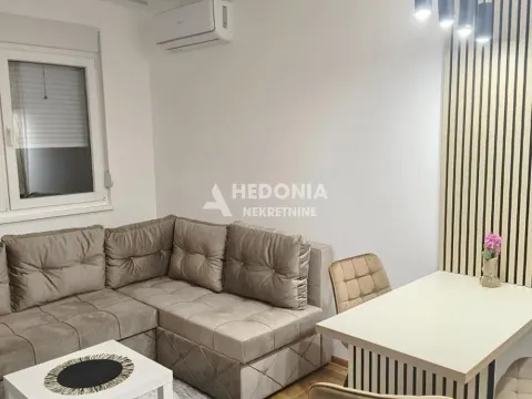 Stan in Zemun Cara Dušana