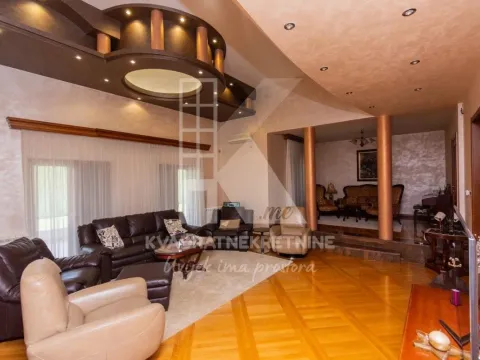 Izdavanje, kuća, 600m², Zeta, Podgorica - image 5