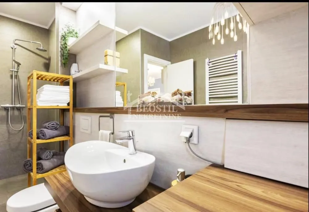 Sale, three bedroom apartment, 77m², Skadarlija, Beograd