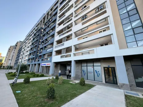 Sale, two bedroom apartment, 69m², Master Kvart, Podgorica - image 2