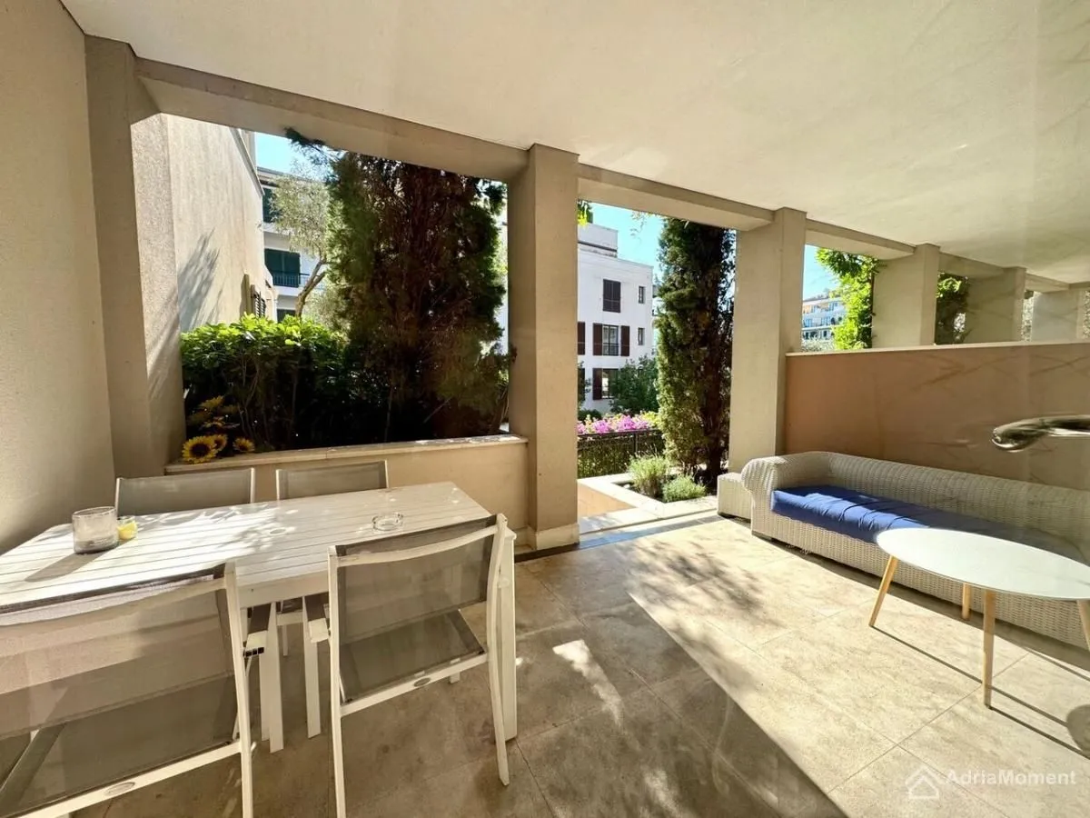 Sale, two bedroom apartment, 115m², Porto Montenegro, Tivat