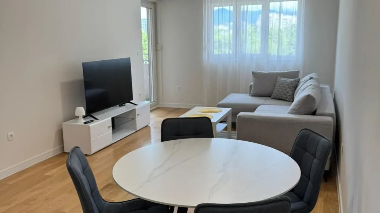 Rent, one bedroom apartment, 49m², Central Point, Podgorica