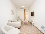 Sale, one bedroom apartment, 46m², Bulevar, Budva - image 2