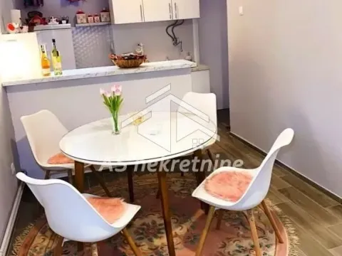 Rent, two bedroom apartment, 57m², Cvetni Trg, Vračar Sve Podlokacije - image 10
