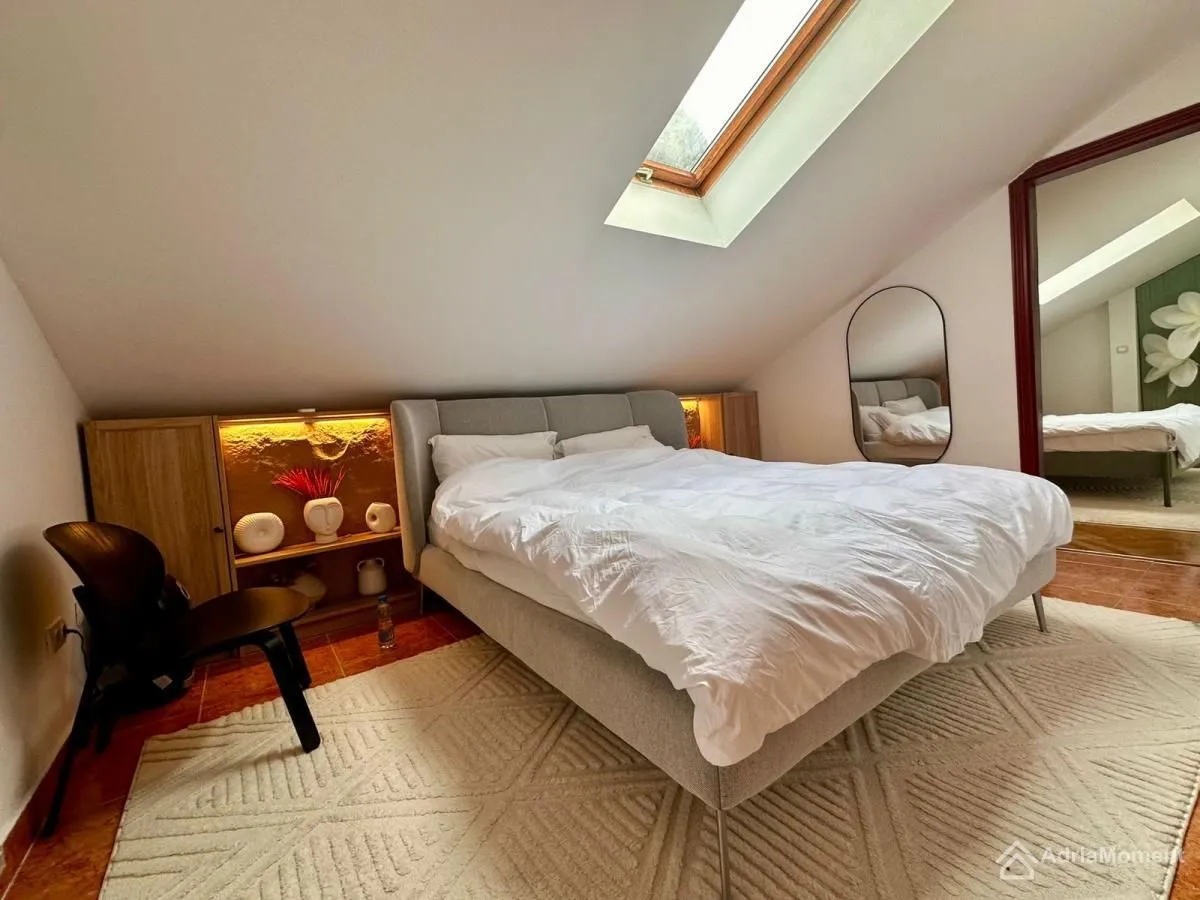 Prodaja, dvosoban stan, 97m², Dobrota, Kotor