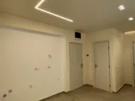 Prodaja, jednosoban stan, 52m², Kotor, Crna Gora - image 10