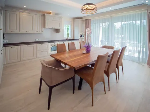 Prodaja, kuća, 750m², Gradiošnica, Tivat - image 7