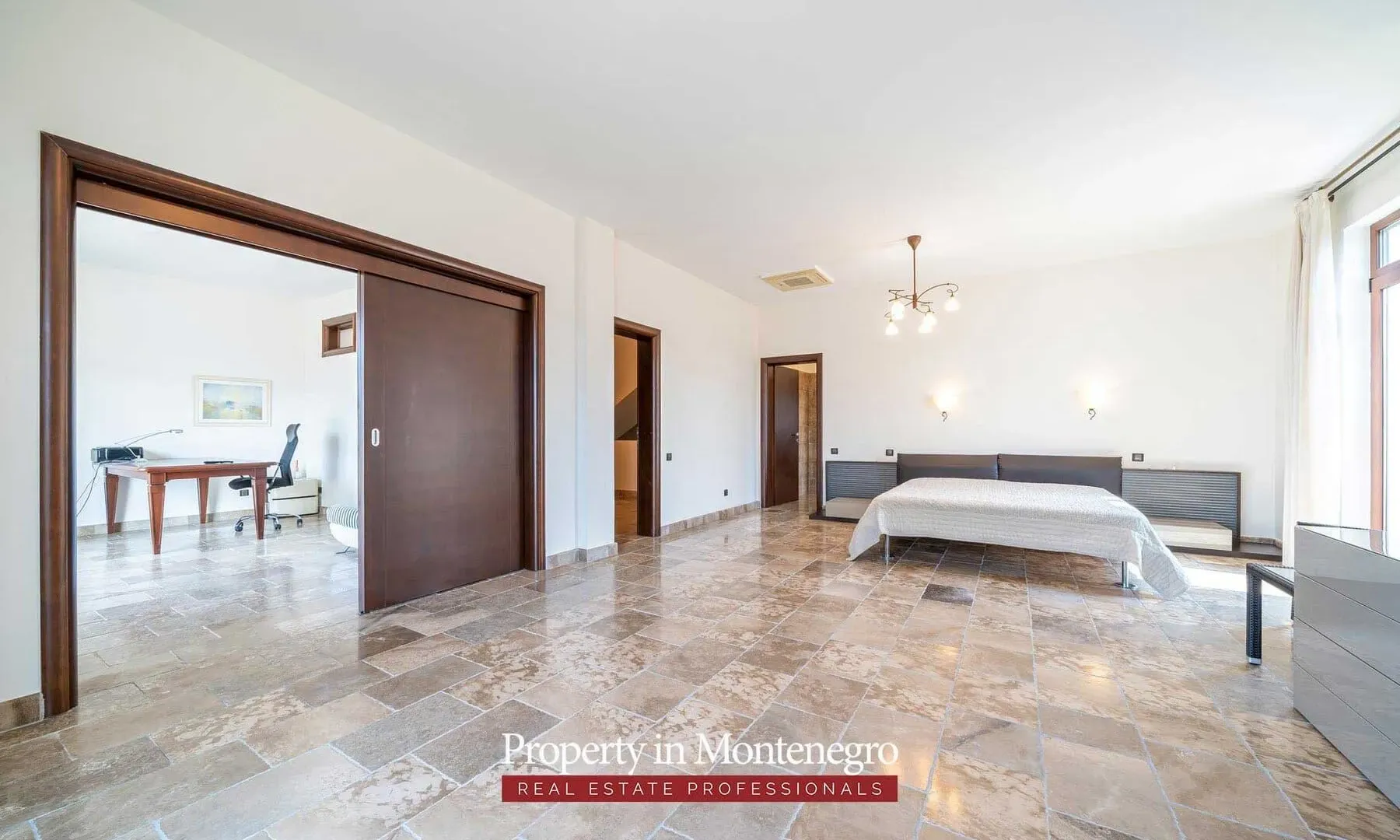Sale, house, 971m², Petrovac, Budva