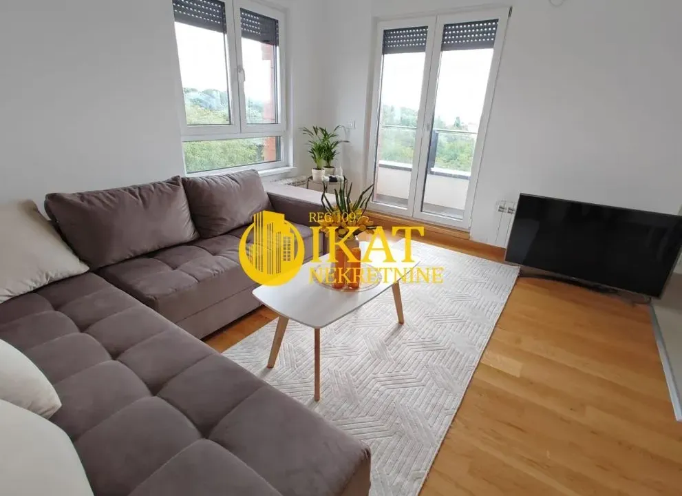 Izdavanje, dvosoban stan, 56m², Zvezdara Sve Podlokacije, Beograd