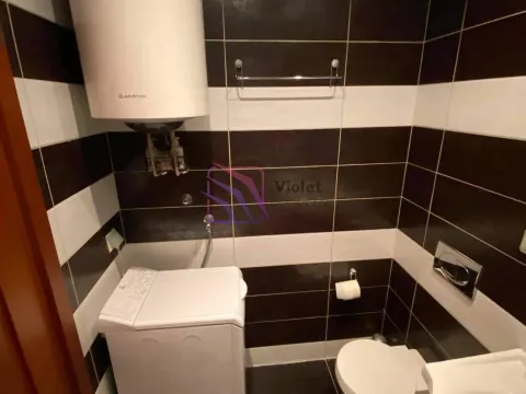 Izdavanje, jednosoban stan, 53m², Centar, Podgorica - image 3